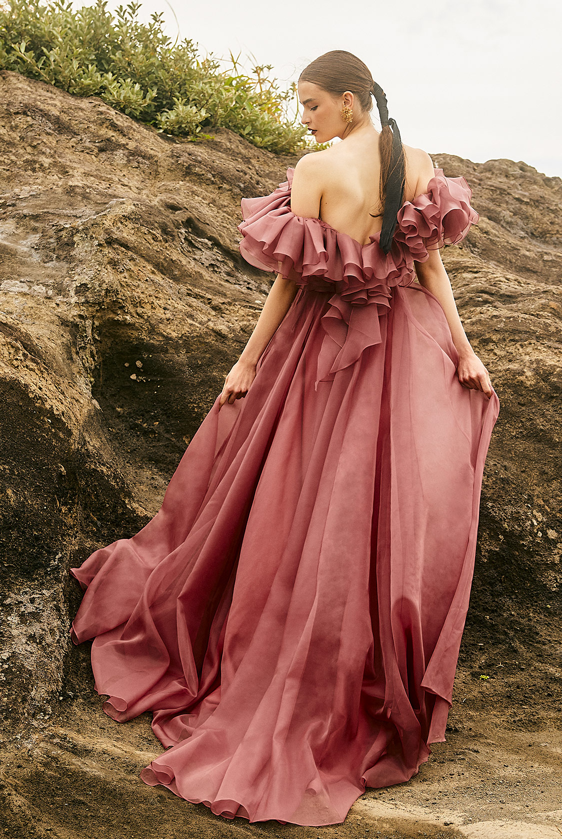 KNE0023 | DRESS GALLERY BOX 