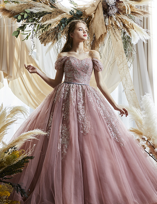 LU-0100 | DRESS GALLERY BOX